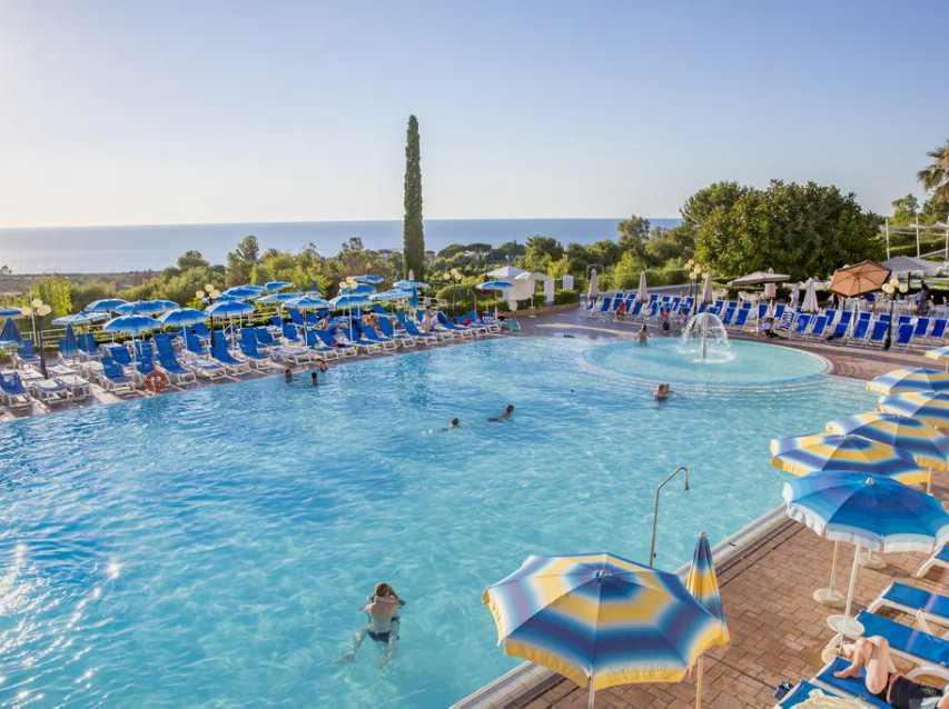 Foto Costa Verde Water Park Hotel, Cefalù 